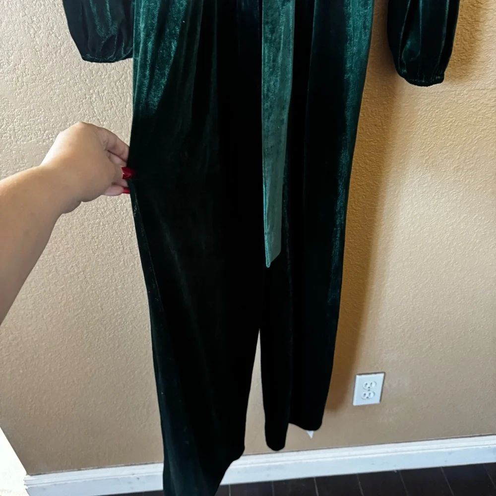 Cupshe Deep Green Velvet Dress